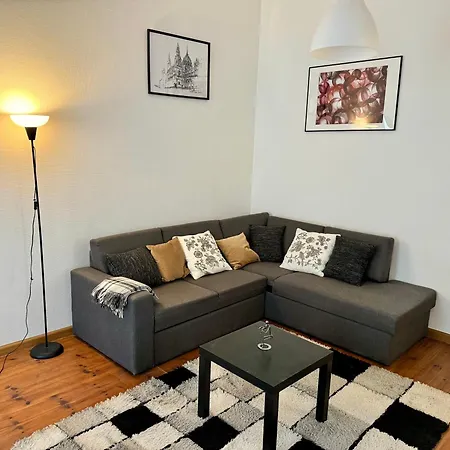 S3 Residences Lazar Street Serviced In The Heart Of דירה
